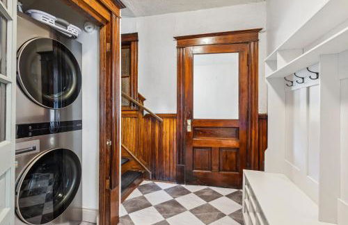 Meerkat Manor- 5 Min Drive to CLE Clinic - Foto 56