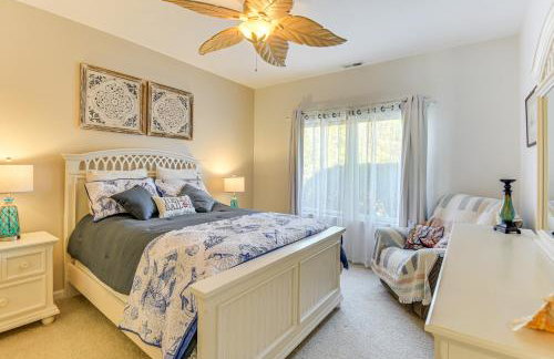 Walk to Beach: Home w/ Pool Access in White Stone - Photo 21