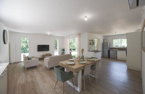 Villa Esparots - Maison avec piscine privée - Foto 2