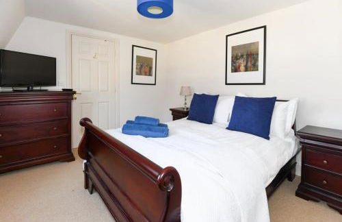 Spacious Townhouse Private Parking Central Wells - Foto 13