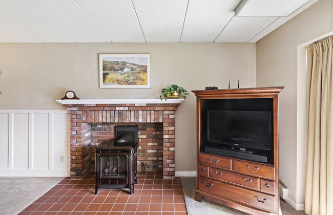 Lodge Condo 24 - Photo 7