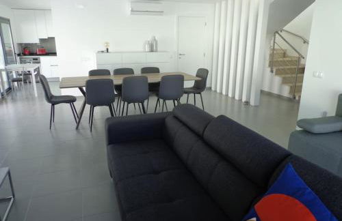 Villa met het rustige strand van Salgado op wandelafstand - Foto 3