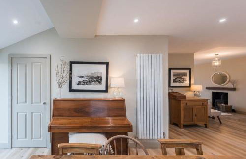 Mor Awel by Birch Stays New Home - Foto 20