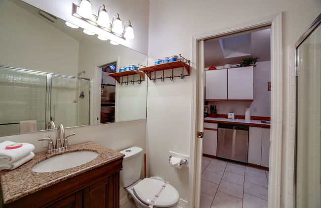 16GS - Hot Tub - BBQ - Pets Ok - Sleeps 2 - Foto 10