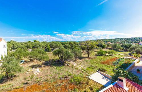 Apartments Ivan Sea View in Peaceful Lun - Photo 54