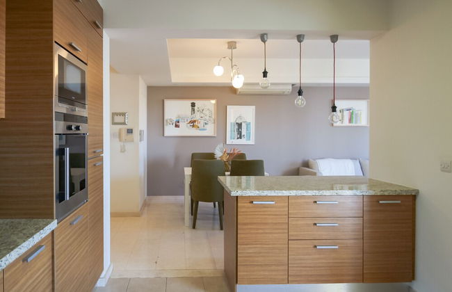 Phaedrus Living: Erato Luxury Penthouse - Photo 7