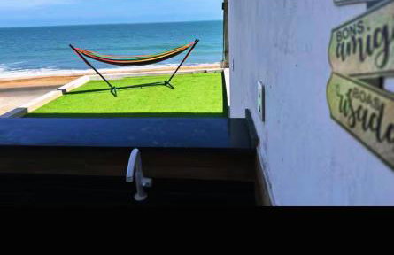 De frente para o mar com a comodidade de acesso as 5 suites climatizadas todas no Terreo - Foto 8