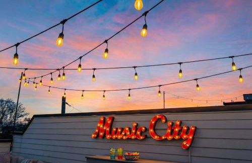 New NashVegas Downtown Rooftop City Views 13Beds - Foto 54