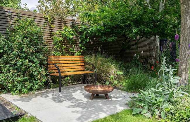 Chic and Colourful Family Home by Underthedoormat - Foto 53