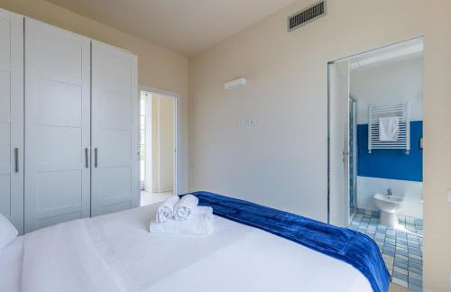 Milan Central Penthouse with Terraces, Jacuzzi & Garage - Foto 54