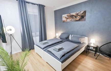 ALFA 4 Zimmer Apartment 8 Personen TV WIFI WM I 4BR 7Beds I 8 people I Kitchen l Bathroom - Foto 2