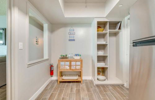 Direct Beach Access and View Satellite Beach Condo! - Foto 8