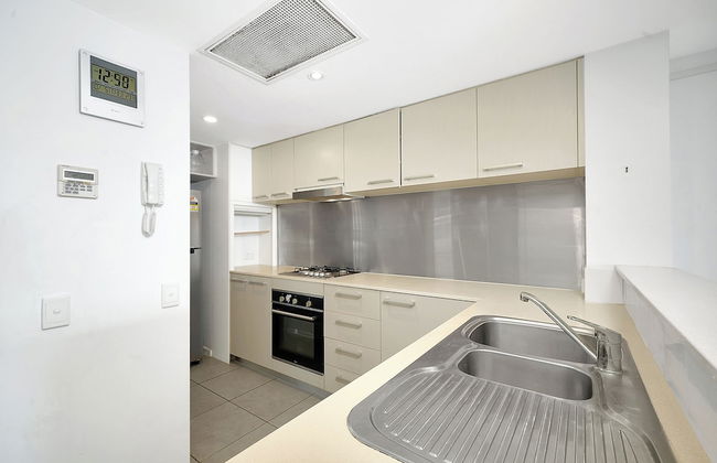 Trilogy Residences - Photo 16