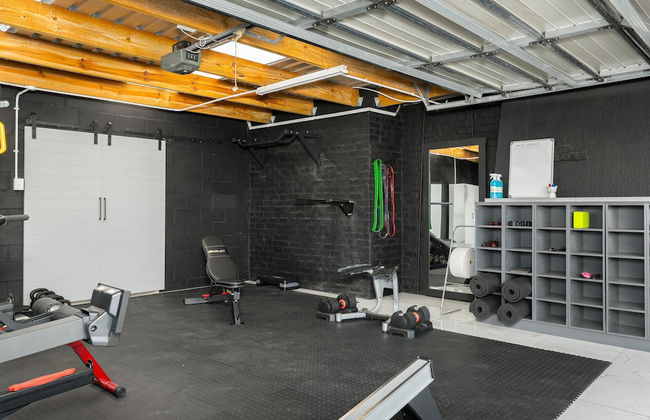 Luxury Oasis, Lifestyle Villa, Pool & Gym - Photo 37