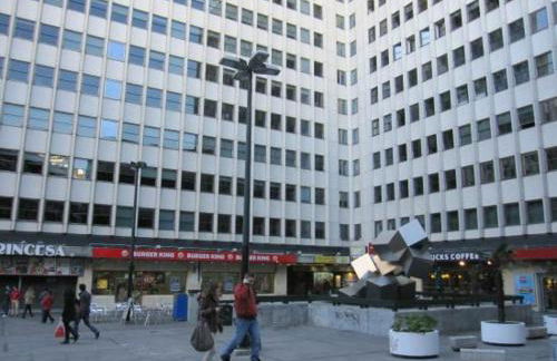 MiniEstudios Plaza de España - Photo 3