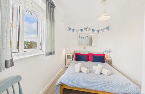 Seaside 2-bed Home in Flushing with Free Parking & sea views - Foto 11