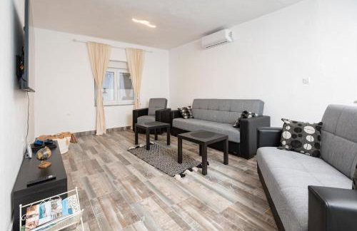 Kuća za odmor Kamenjani-Škabrnja - Foto 48