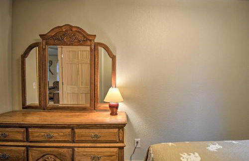 Pet-Friendly Petoskey Area Cabin, Walk to River! - Foto 17