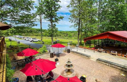 Hot Tub Luxe Retreat • Game Room • Lake • Bryce - Foto 52