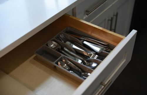 HostWise Stays - The Charlotte - Rooftop patio, Garage Parking, Prime Location, Large 3 Story Home - Foto 37