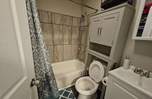 Elegant 4 Bed Room at Cleveland Clinic Area - Foto 6