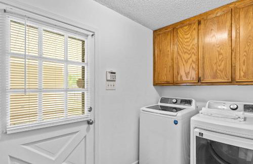 15 Min to LSU & Downtown Oak Hills Place Hideaway - Foto 25