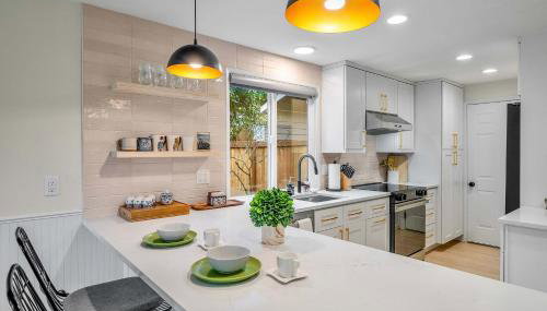 Serene Sunlit Retreat - Remodeled with EV charging and AC - Foto 3