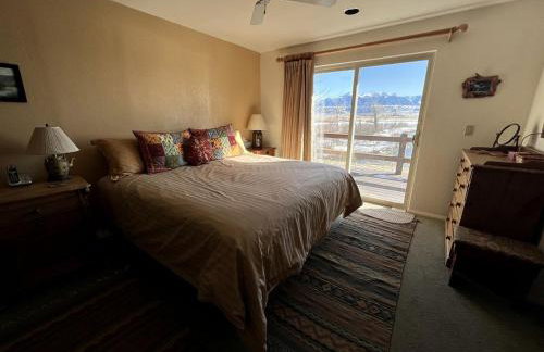 Charming Riverside Vacation Rental with Scenic Mountain Views near Ennis, Montana - Foto 7