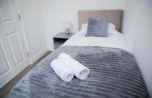 5 Bed House Wifi City Centre Free Parking - Foto 23