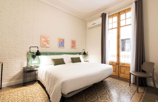 Aspasios Gracia Apartments - Photo 24