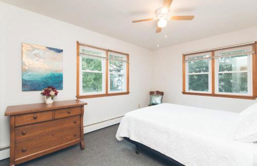 Spacious Bass Creek Apartment B near Peace Trail - Foto 12