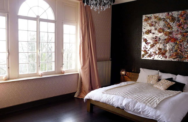 Spacious Spa Villa With Garden - Photo 6