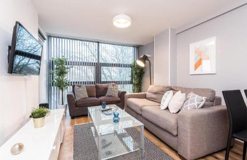 Liverpool City Centre with Free Parking - Sleeps 6! - Photo 12
