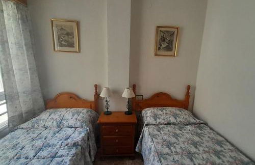 Between Beach & Center - Photo 23