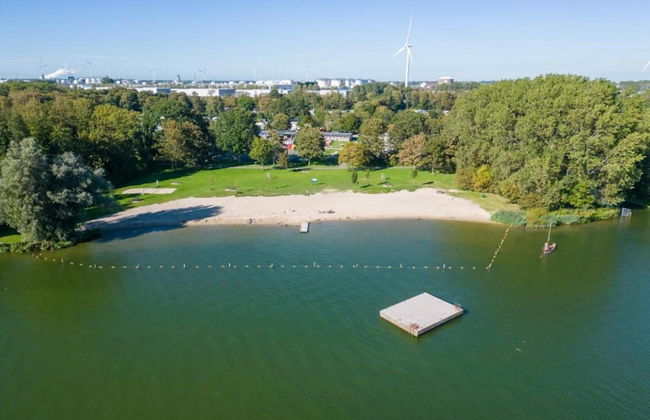 Comfortable Lodge in a Holiday Park - Foto 40