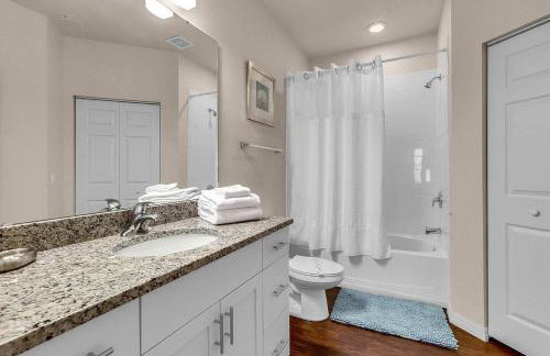 4 BD 3 BA Lucaya Village 23-101 - Foto 23