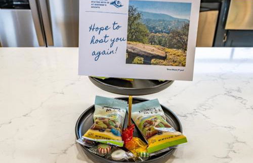 Secluded Mtn Top Family Haven w/Views Spa & Arcade - Photo 24