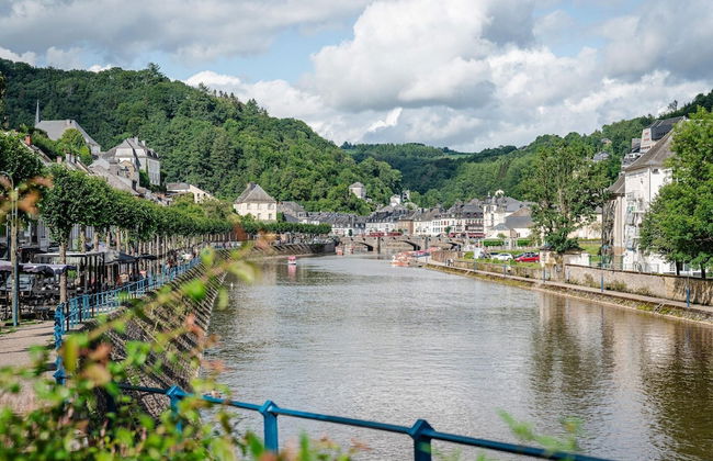 Villa Steps From Castle - Photo 38