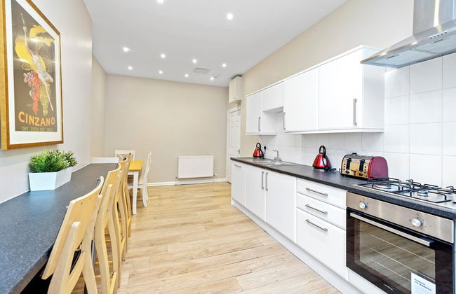 JOIVY Cosy 3bed Family Flat near Leith - Foto 12