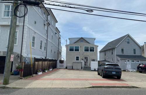 Pet Friendly Milford Beachfront Home - Foto 10