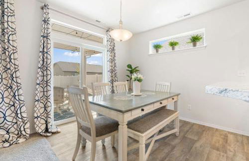 The Explorer! Extra Game Room, Fire pit Sleeps 10! - Foto 14