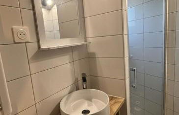 Quartier du Roy -15min du Parc -by R&G - Photo 4