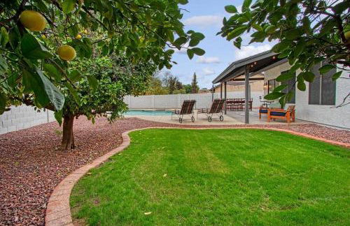 ESTRELLA - Renovated with PATIO, BBQ, POOL & SPA - Foto 26