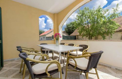 Villa Oasis near Krka Waterfalls - Foto 56