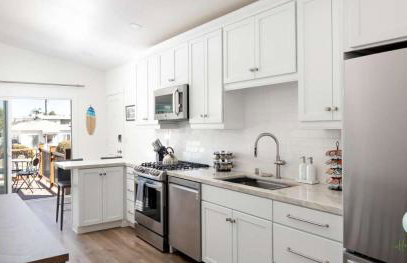 2BD Sashas Bungalow Beach Vibes 1 Block Away - Foto 3