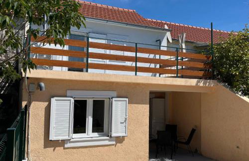 Holiday house with a parking space Bilice, Krka - 24006 - Foto 2