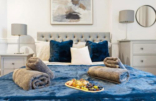 Luxe Victorian Spacious Home Sefton Park with Parking - Foto 48