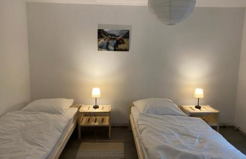 Monteurwohnung in 94405 Landau an der Isar - Foto 2