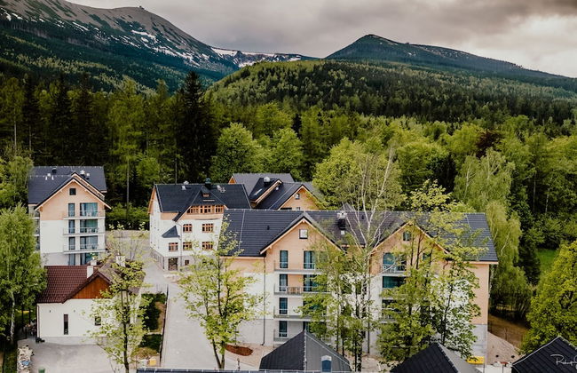 Green Apartments - Photo 53