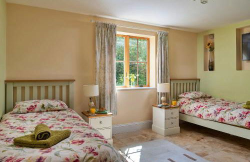 Finest Retreats - Skyview Lodge - Photo 31